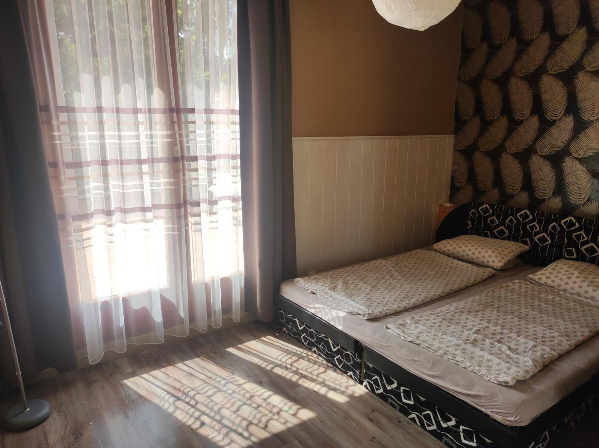 Katica Vendeghaz Appartement Siófok Buitenkant foto
