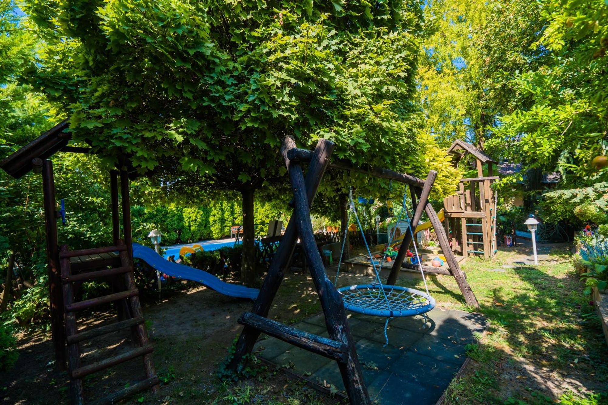 Katica Vendeghaz Appartement Siófok Buitenkant foto